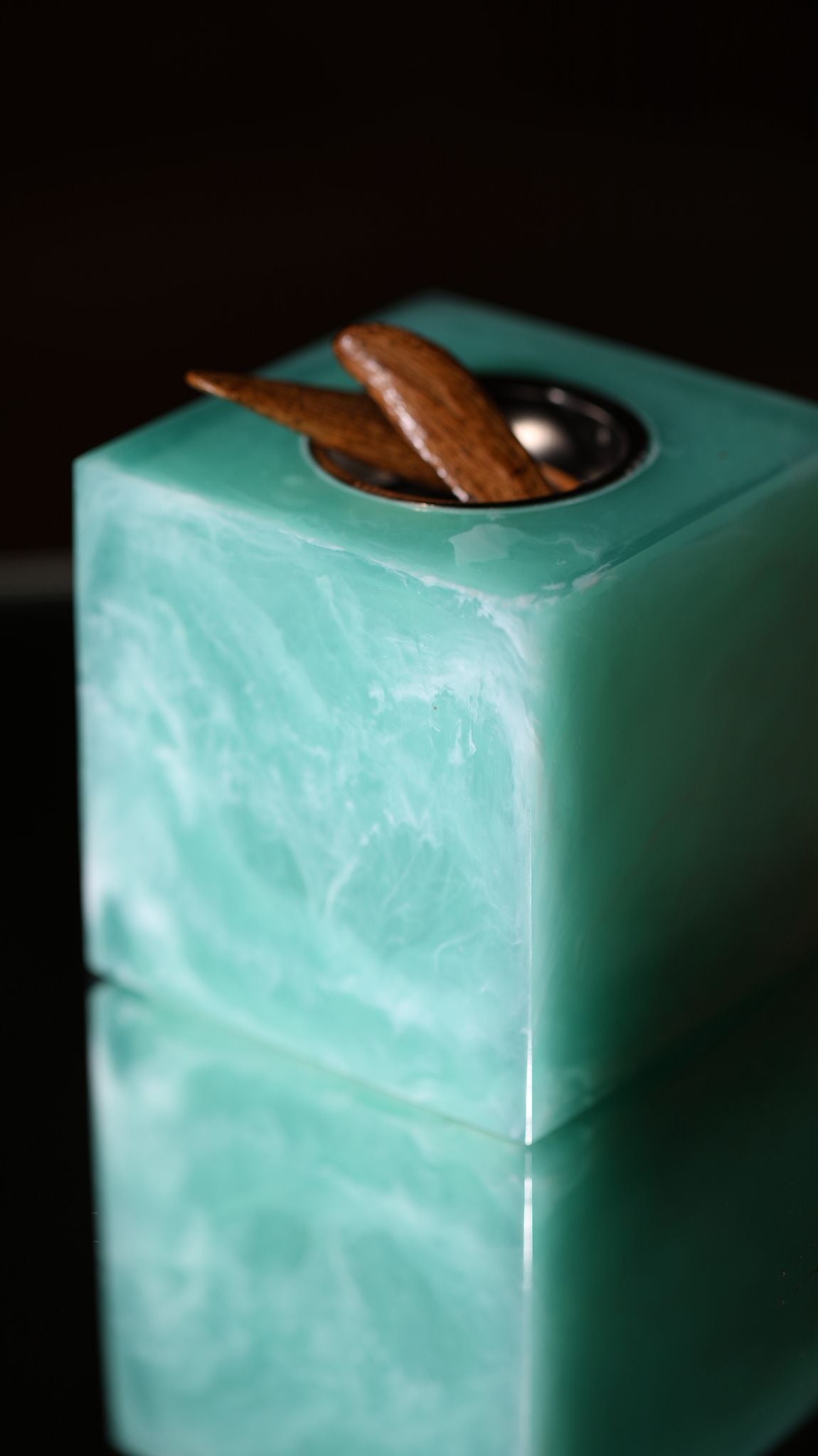 Acrylic Bakhoor Burner
